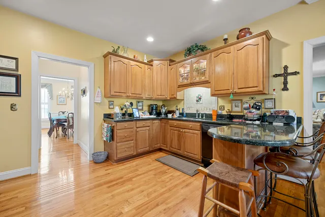 $819,499 | 2476 Vaucluse Road, Charleston, SC 29414