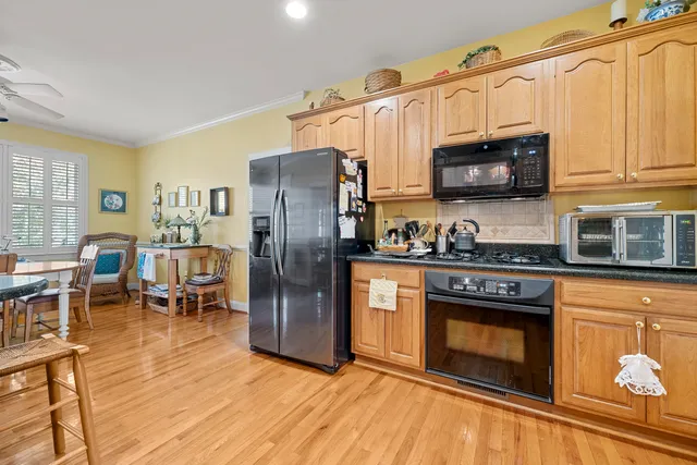 $819,499 | 2476 Vaucluse Road, Charleston, SC 29414