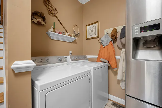 $819,499 | 2476 Vaucluse Road, Charleston, SC 29414