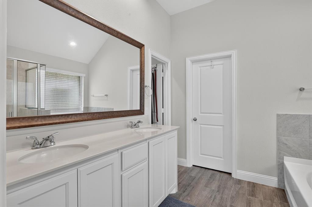 1233 Collett Sublett Road Kennedale, TX 76060 - Photo 16 of 34