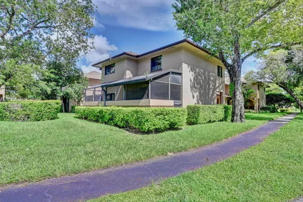 $2,850 | 2384 Northwest 36th Avenue, Coconut Creek, FL 33066