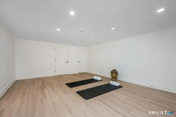 $3,995,000 | 32 Birch Road, Darien, CT 06820