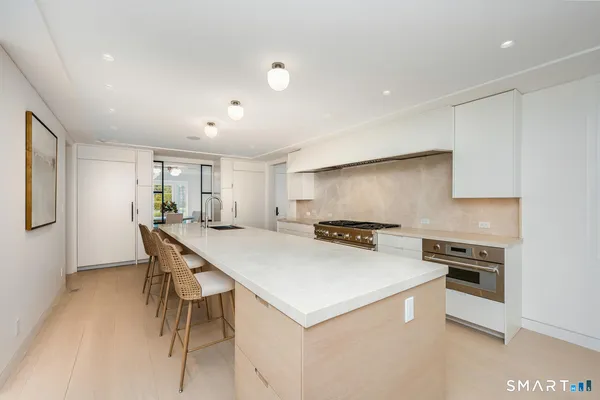 $3,995,000 | 32 Birch Road, Darien, CT 06820