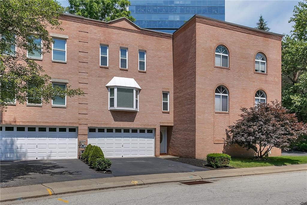 102 Fall Run Road Pittsburgh, PA 15221 - Photo 1 of 25
