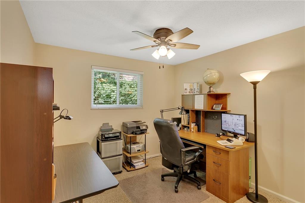 102 Fall Run Road Pittsburgh, PA 15221 - Photo 22 of 25