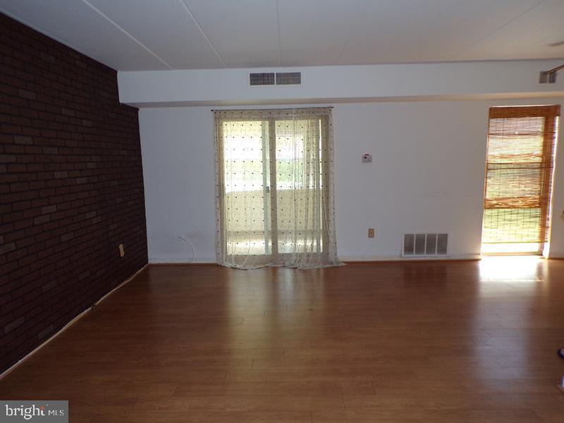2628 Welsh Road, Unit 117 Philadelphia, PA 19152 - Photo 8 of 19 Gallery Image 8