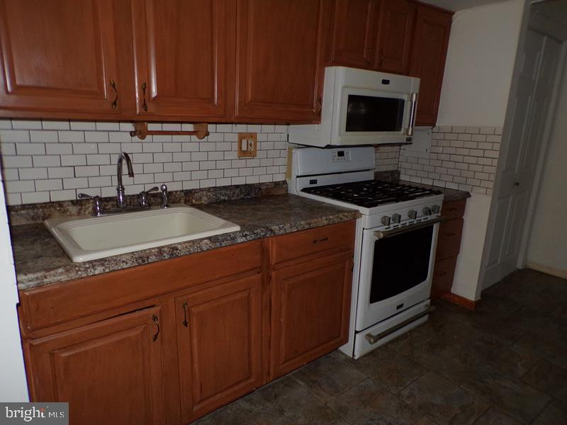 2628 Welsh Road, Unit 117 Philadelphia, PA 19152 - Photo 10 of 19 Gallery Image 10