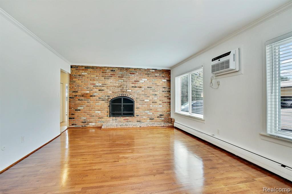 755 West Maple Road Clawson, MI 48017 - Photo 8 of 21