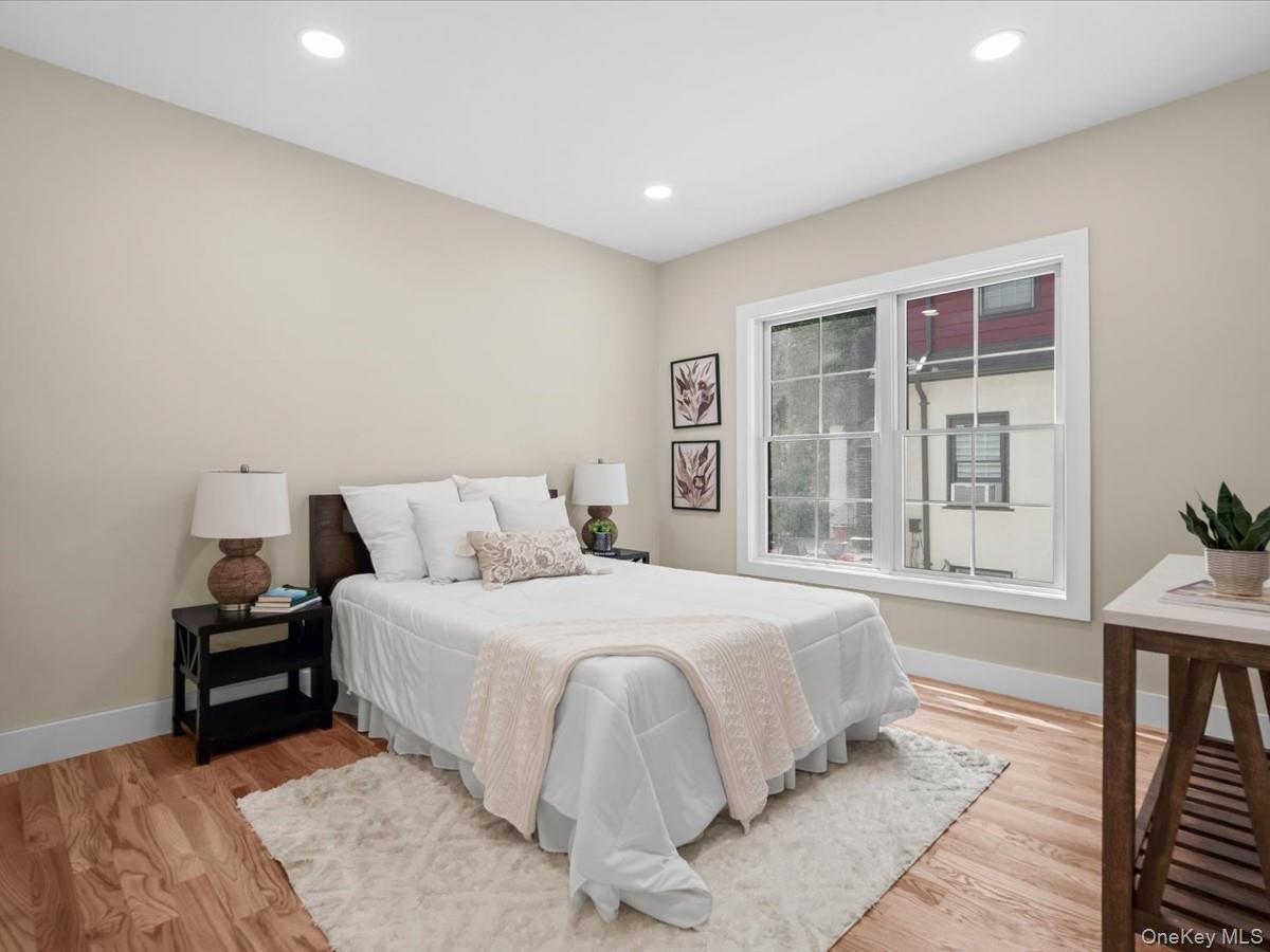 8 Brixton Road Garden City, NY 11530 - Photo 21 of 47