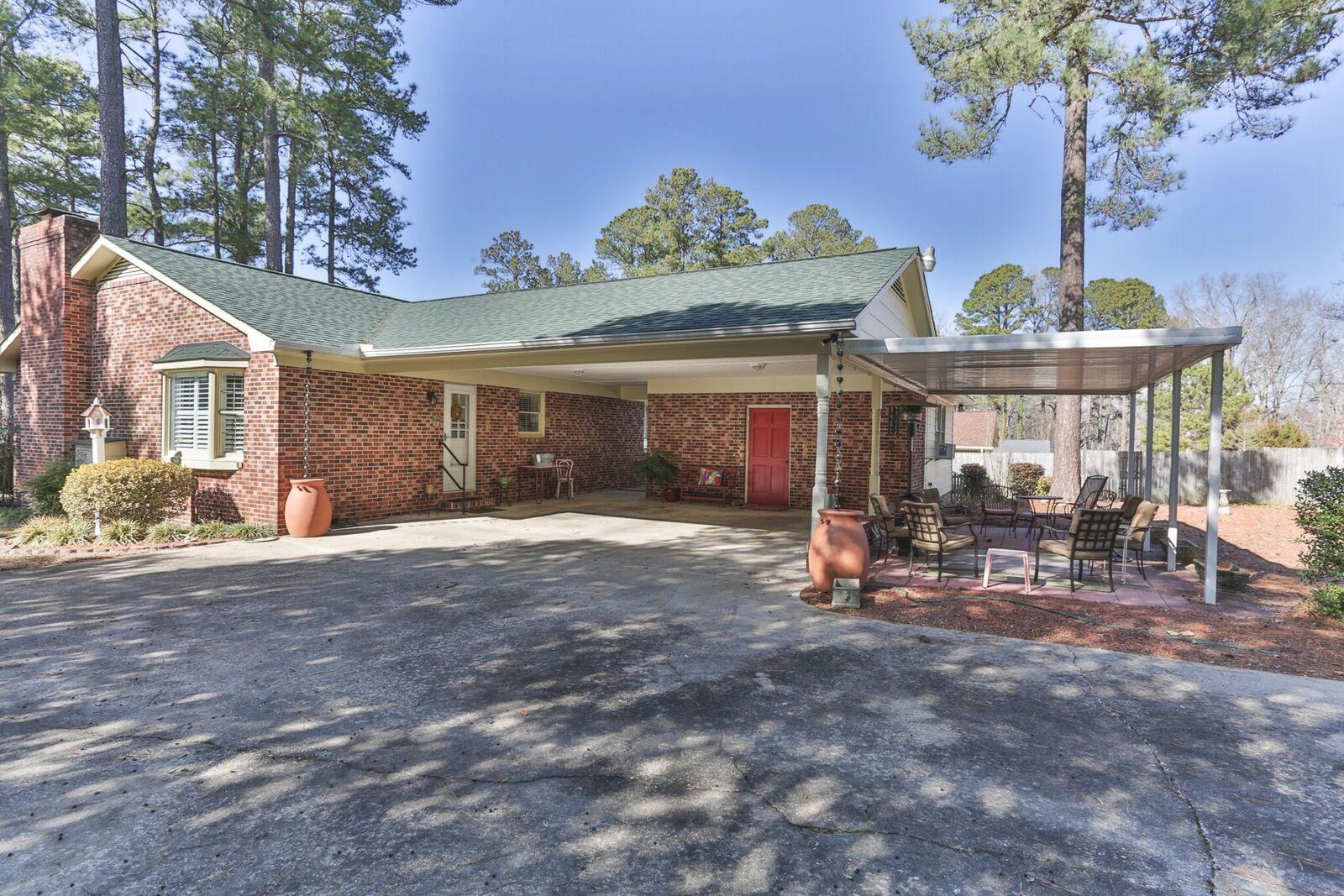 738 Cumberland Circle Rockingham, NC 28379 - Photo 5 of 50 1O8A9154_preview.jpeg