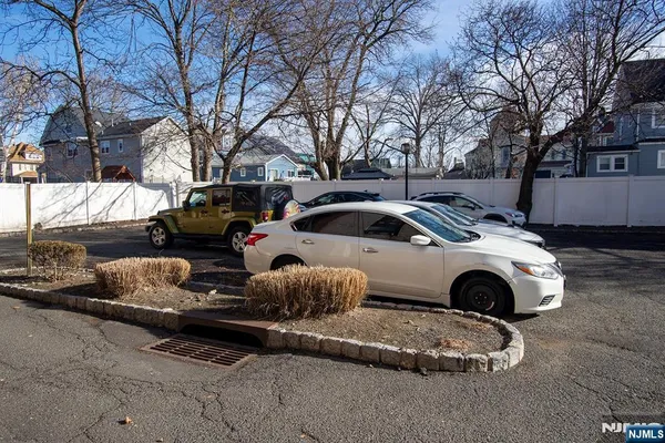 $2,550 | 55 Clinton Place, Unit 203, Hackensack, NJ 07601