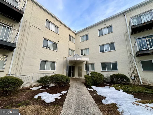 $124,999 | 5601 Parker House Terrace, Unit 211, Hyattsville, MD 20782