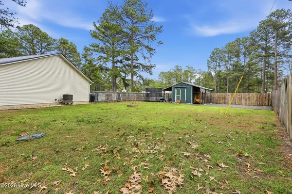 $379,999 | 115 Grosbeak Court, Aberdeen, NC 28315