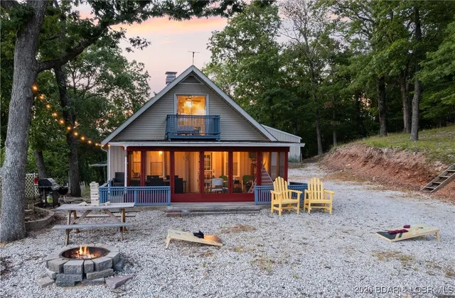 $260,000 | 1139 Camp Hohn Drive, Gravois Mills, MO 65037