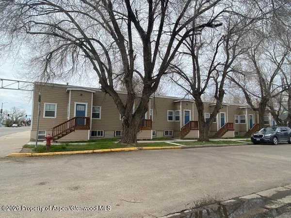 $950 | 502 Taylor Street, Unit 2, Craig, CO 81625