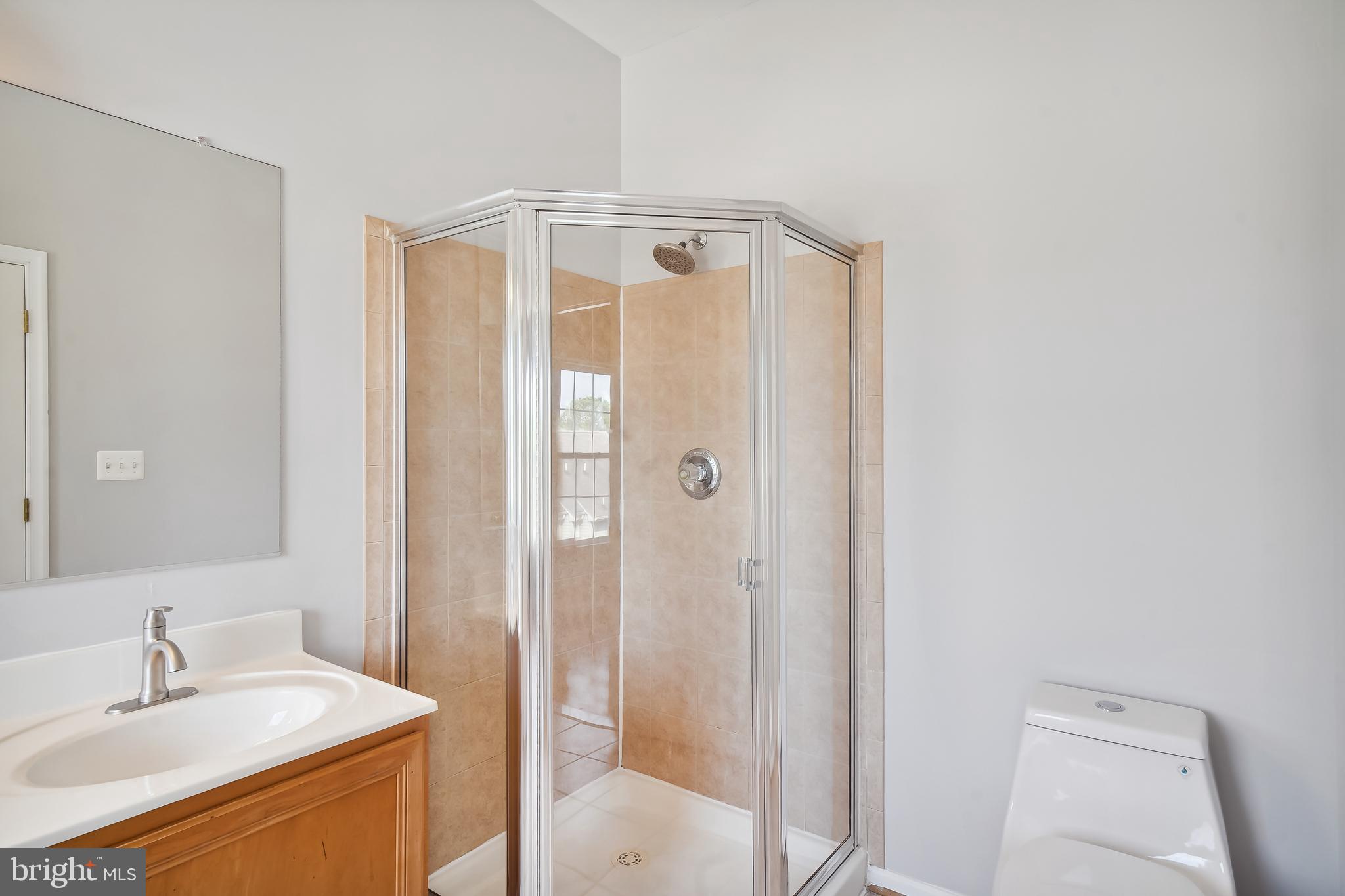 14048 Rockingham Road Germantown, MD 20874 - Photo 17 of 30 Gallery Image 17