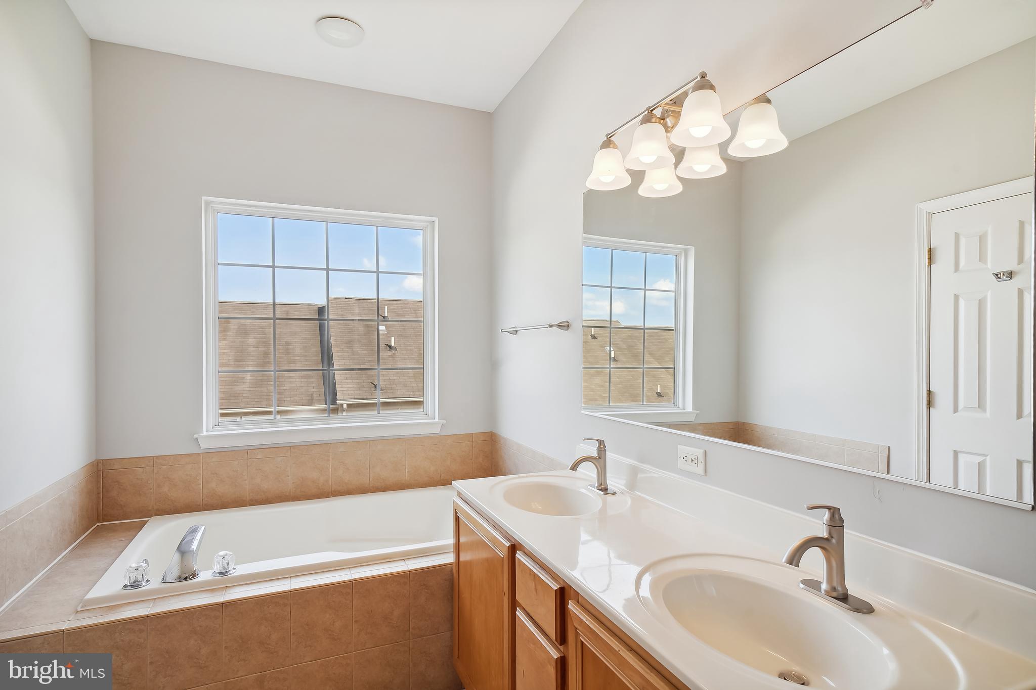 14048 Rockingham Road Germantown, MD 20874 - Photo 18 of 30 Gallery Image 18