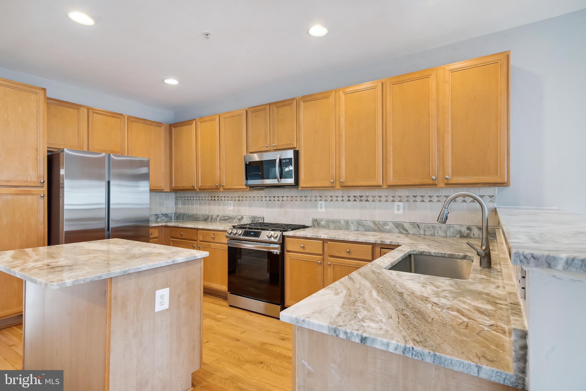 14048 Rockingham Road Germantown, MD 20874 - Photo 9 of 30 Gallery Image 9