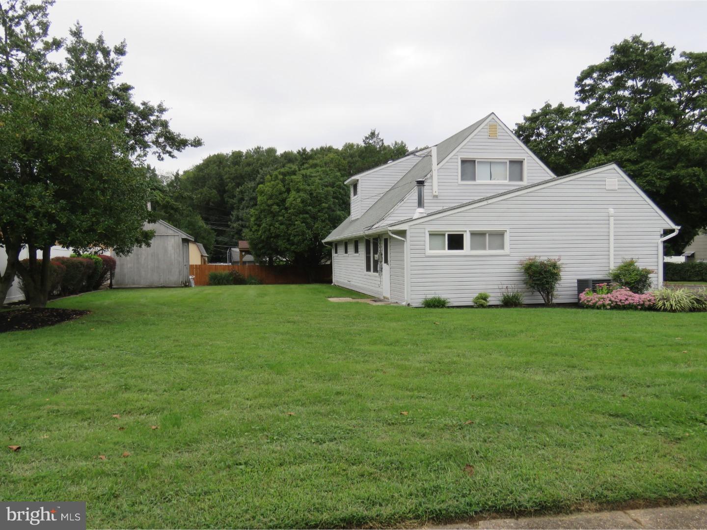 89 Crystal Road Levittown, PA 19057 - Photo 13 of 14 Back Yard