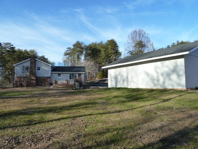 197 Duncan Road Easley, SC 29640 - Photo 3 of 24
