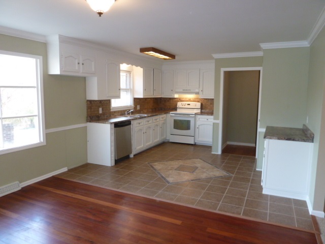 197 Duncan Road Easley, SC 29640 - Photo 5 of 24