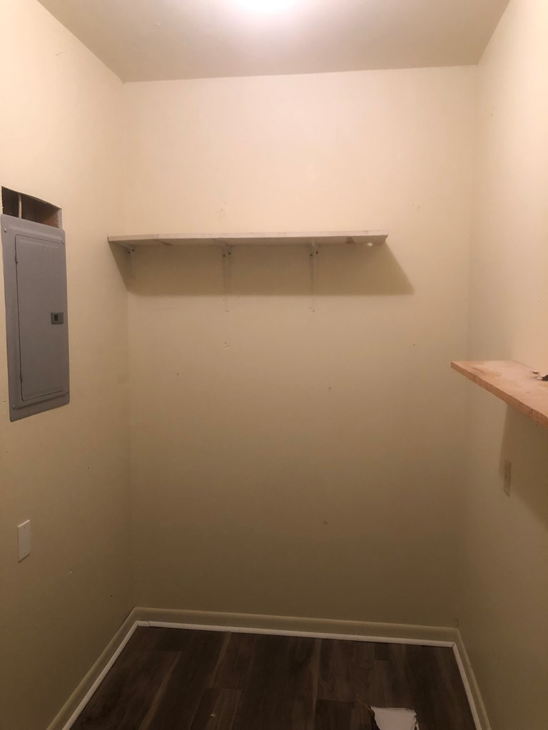 4102 Richland Road Dothan, AL 36303 - Photo 6 of 26 Storage Room