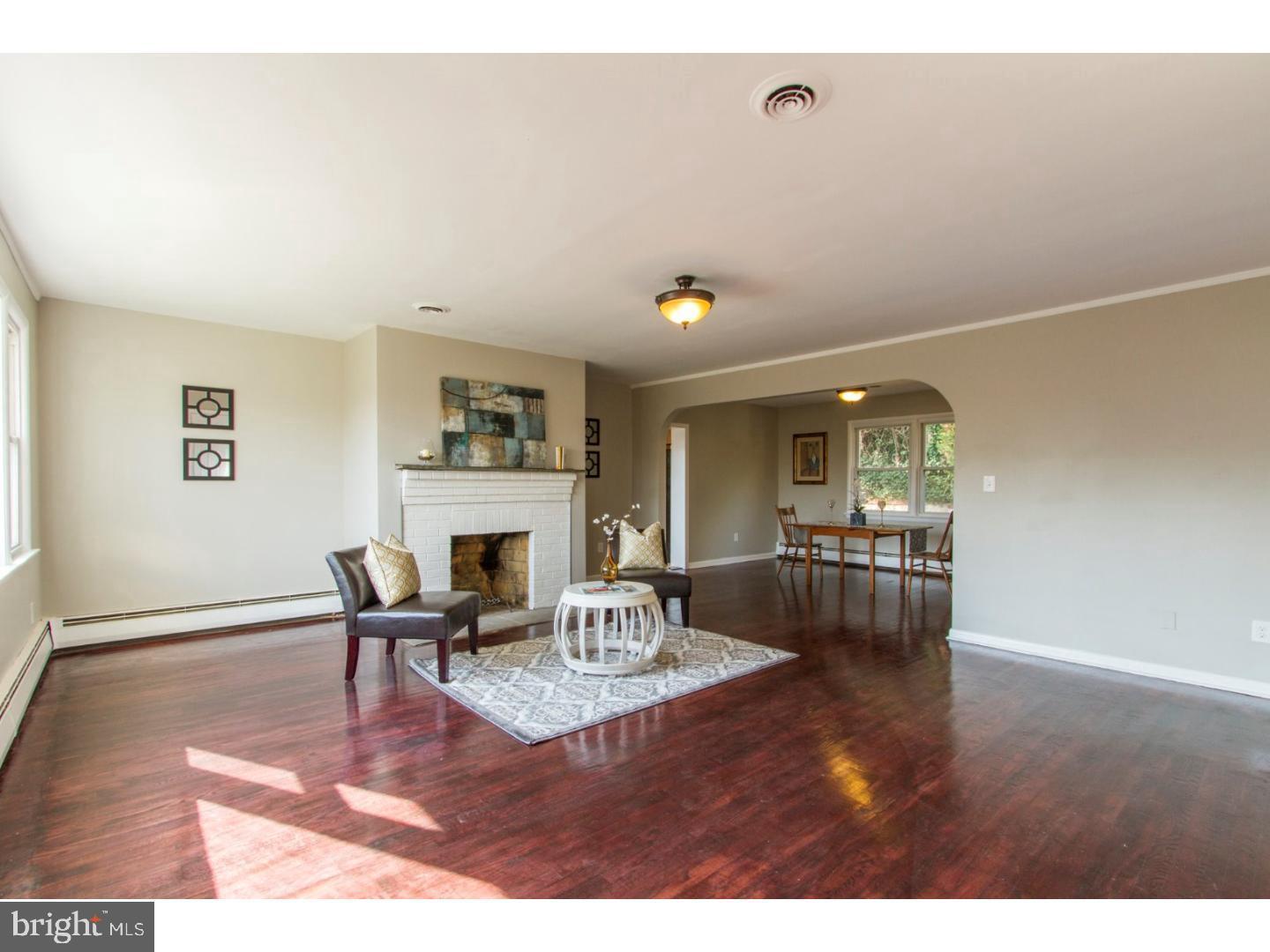 360 Windermere Avenue Lansdowne, PA 19050 - Photo 11 of 20 Spacious living area with natural light.
