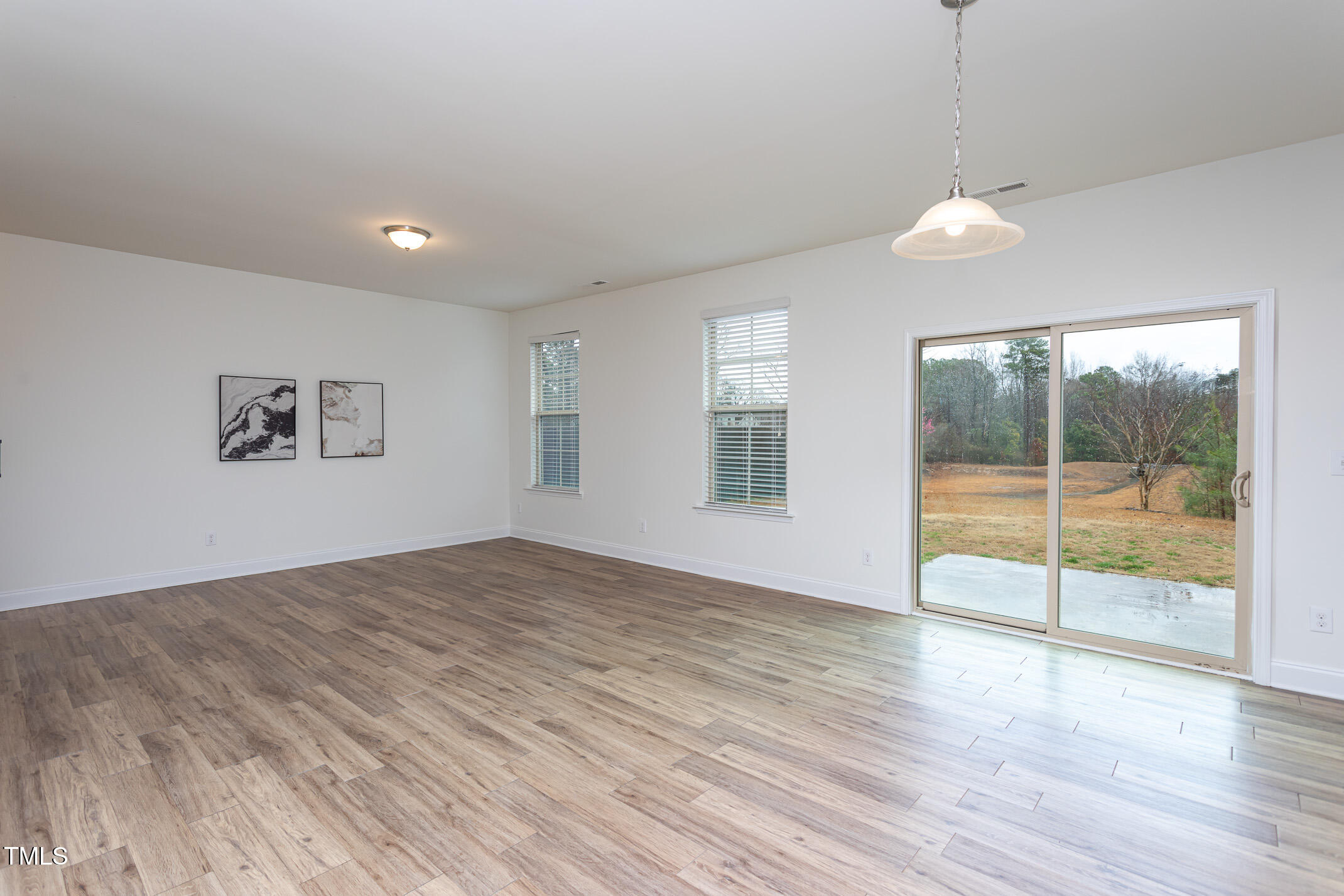 3429 Ferdilah Lane Raleigh, NC 27610 - Photo 5 of 14 Living Room