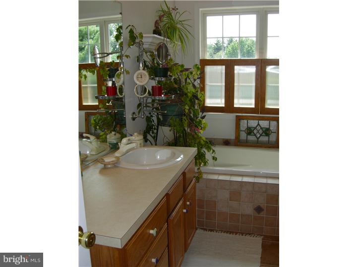 208 Suffolk Road Flourtown, PA 19031 - Photo 14 of 24 Master Bathroom