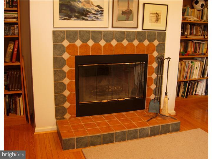 208 Suffolk Road Flourtown, PA 19031 - Photo 7 of 24 Great Room