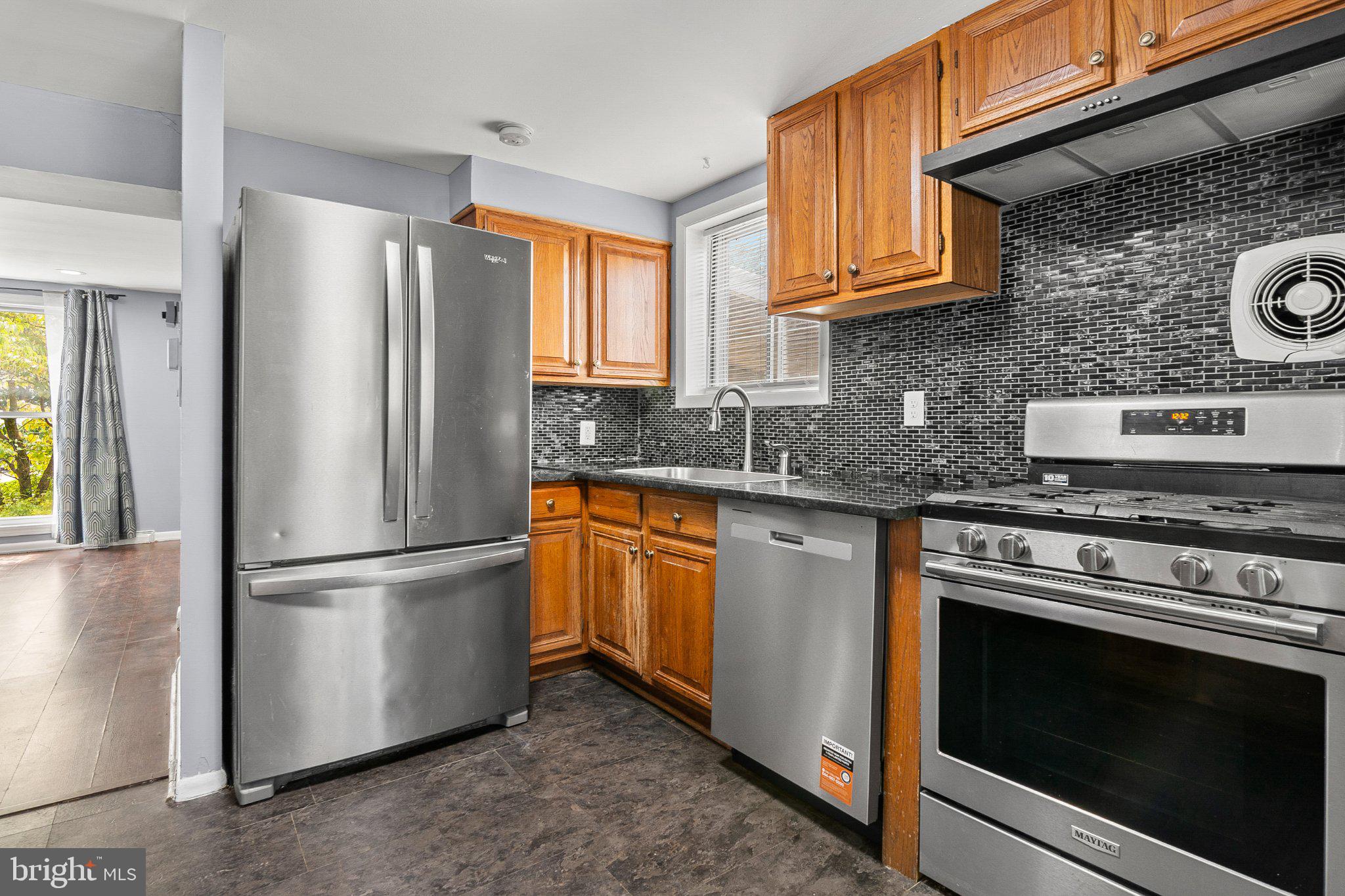 2428 Forest Green Road Baltimore, MD 21209 - Photo 11 of 18 Gallery Image 11