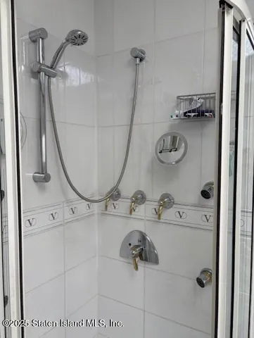 $1,150,000 | 38 Foch Avenue | South Beach