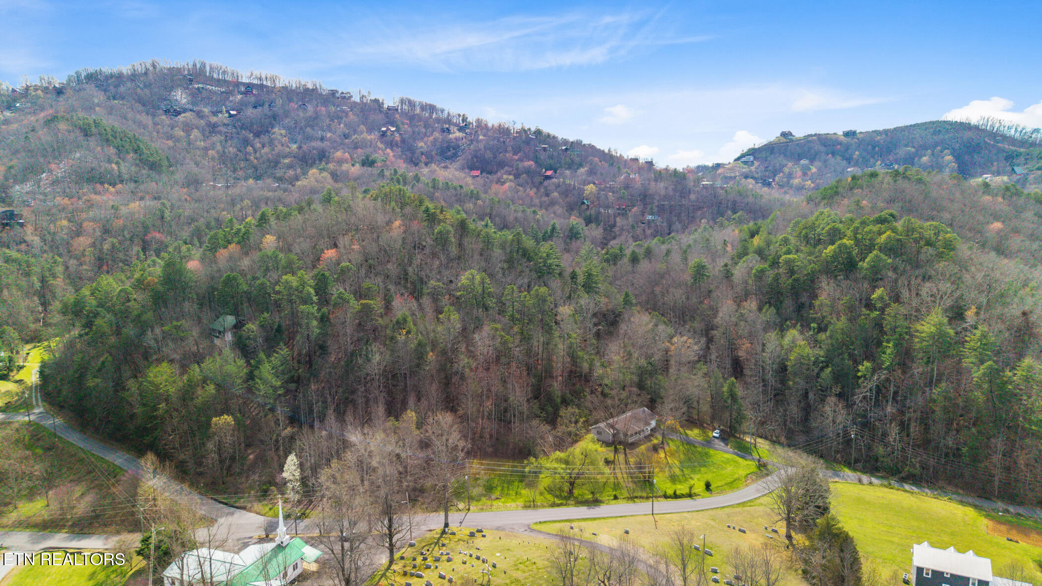 Little Cove Sevierville, TN 37862 - Photo 7 of 16 dji_20260317160144_0612_d