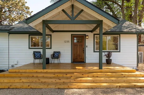 $1,750,000 | 1235 Northwest Hartford Avenue, Bend, OR 97703