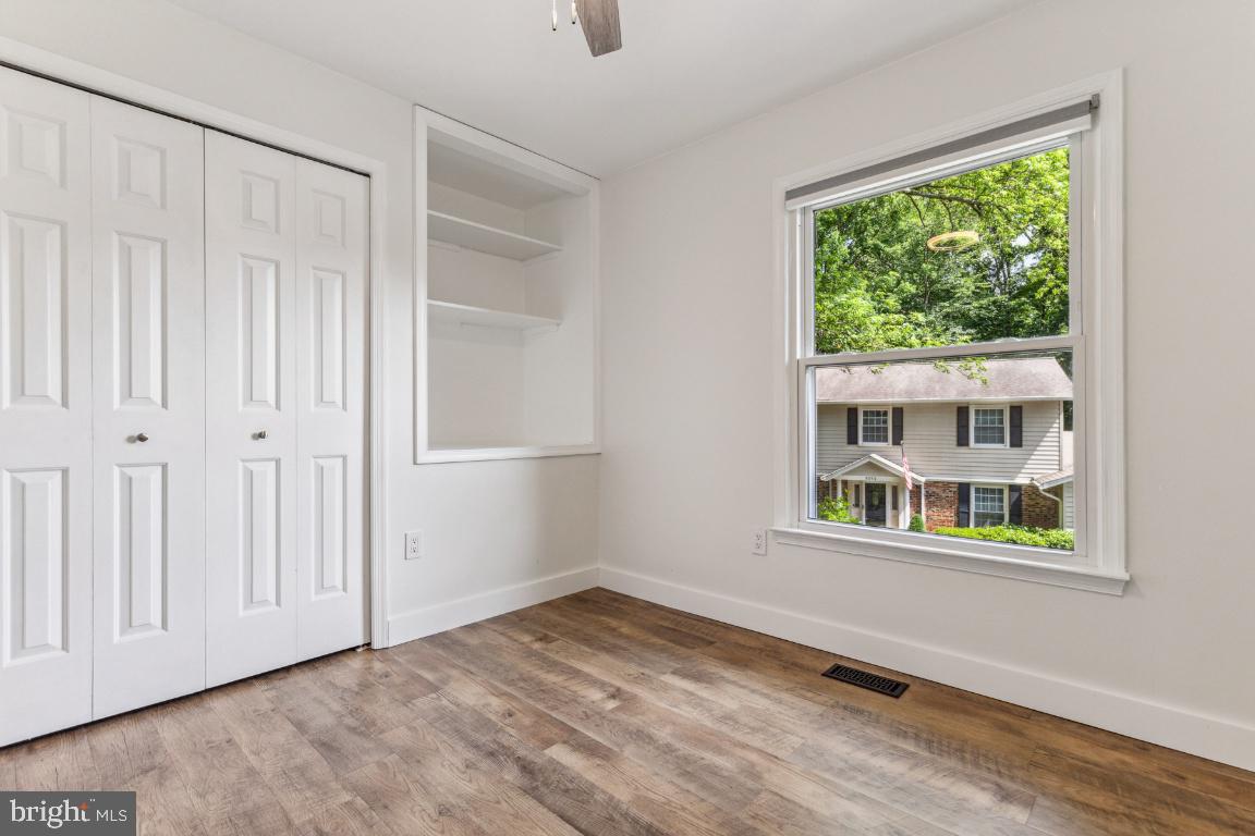 9246 Rockefeller Lane Springfield, VA 22153 - Photo 20 of 35