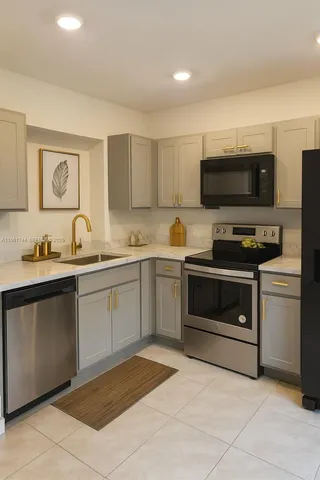 $2,070 | 540 Northeast 5th Street, Florida City, FL 33034