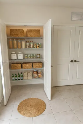 $2,070 | 540 Northeast 5th Street, Florida City, FL 33034