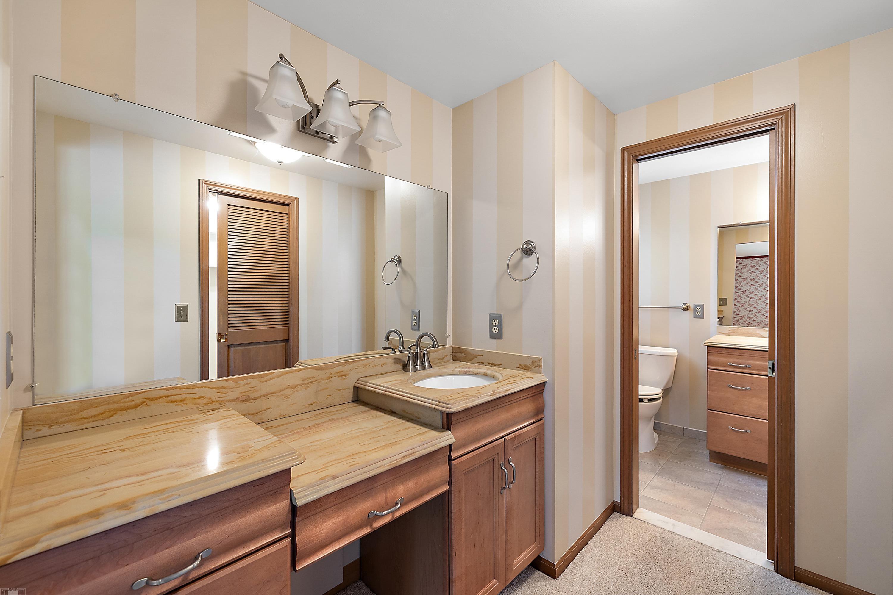656 Canterbury Road Grosse Pointe Woods, MI 48236 - Photo 43 of 77