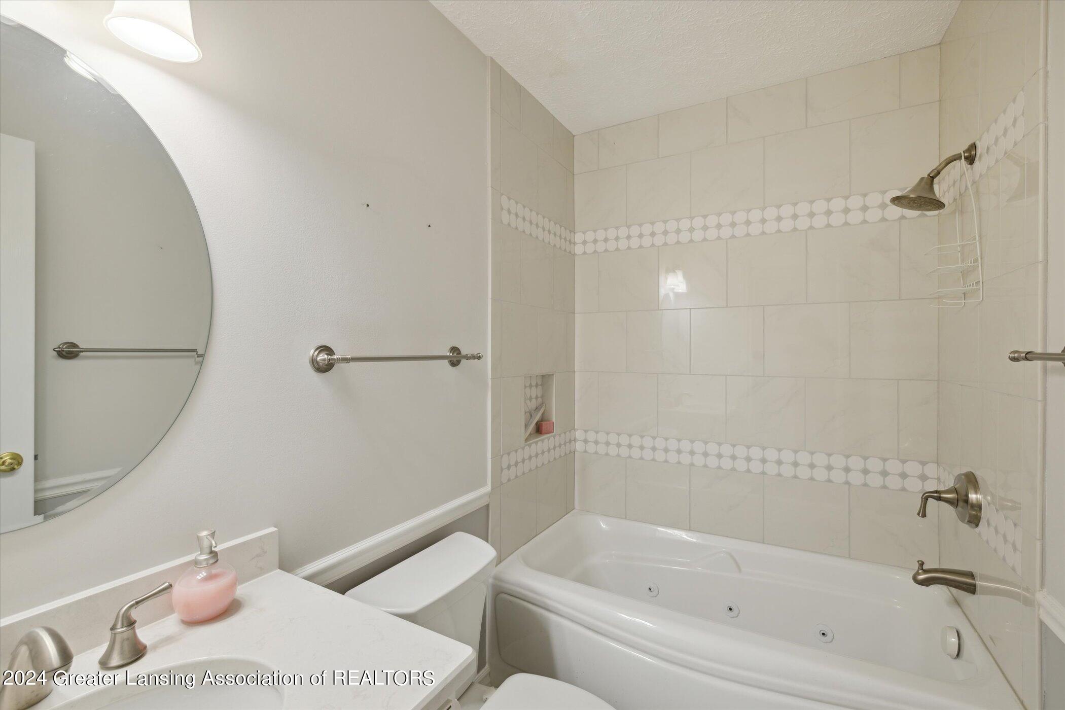 4135 East Clark Road Bath, MI 48808 - Photo 31 of 61 31-4135-Clark-Rd-Bath-Twp-MI-48808-Windo