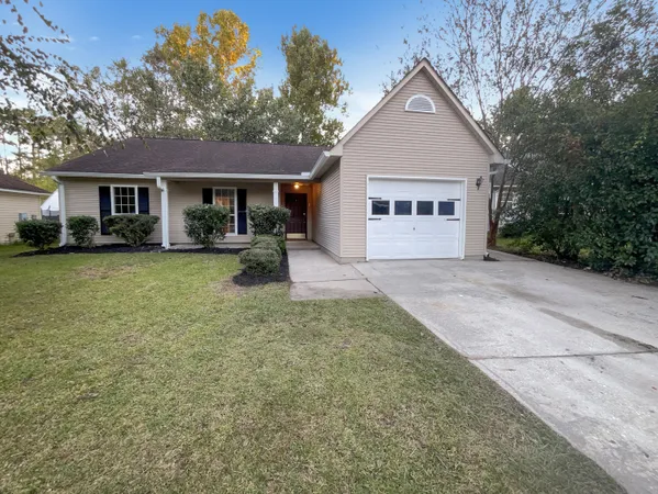 $294,000 | 105 Nottingham Court, Summerville, SC 29485