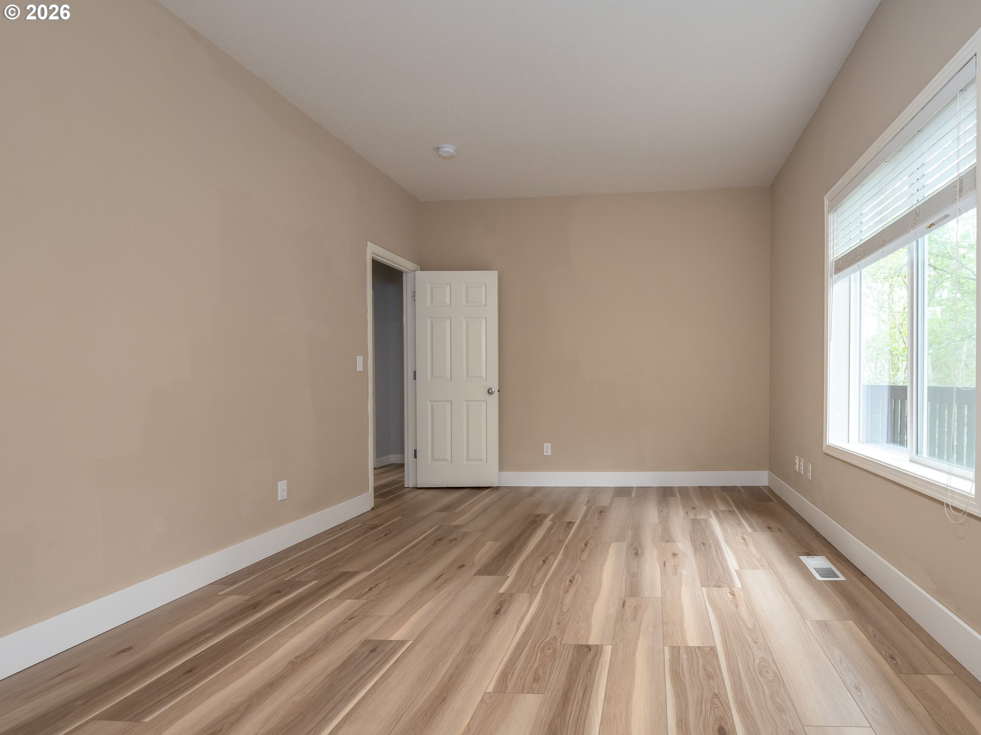 13728 Southwest 130th Place Tigard, OR 97223 - Photo 35 of 48