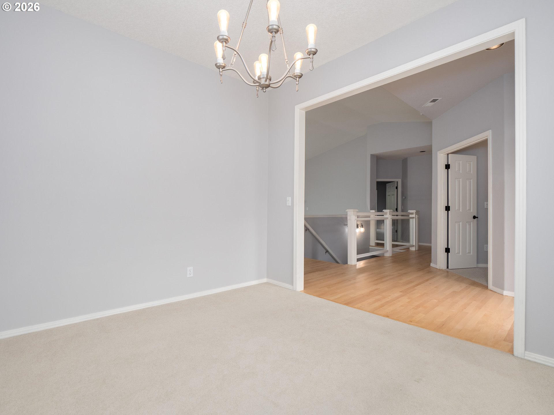 13728 Southwest 130th Place Tigard, OR 97223 - Photo 6 of 48