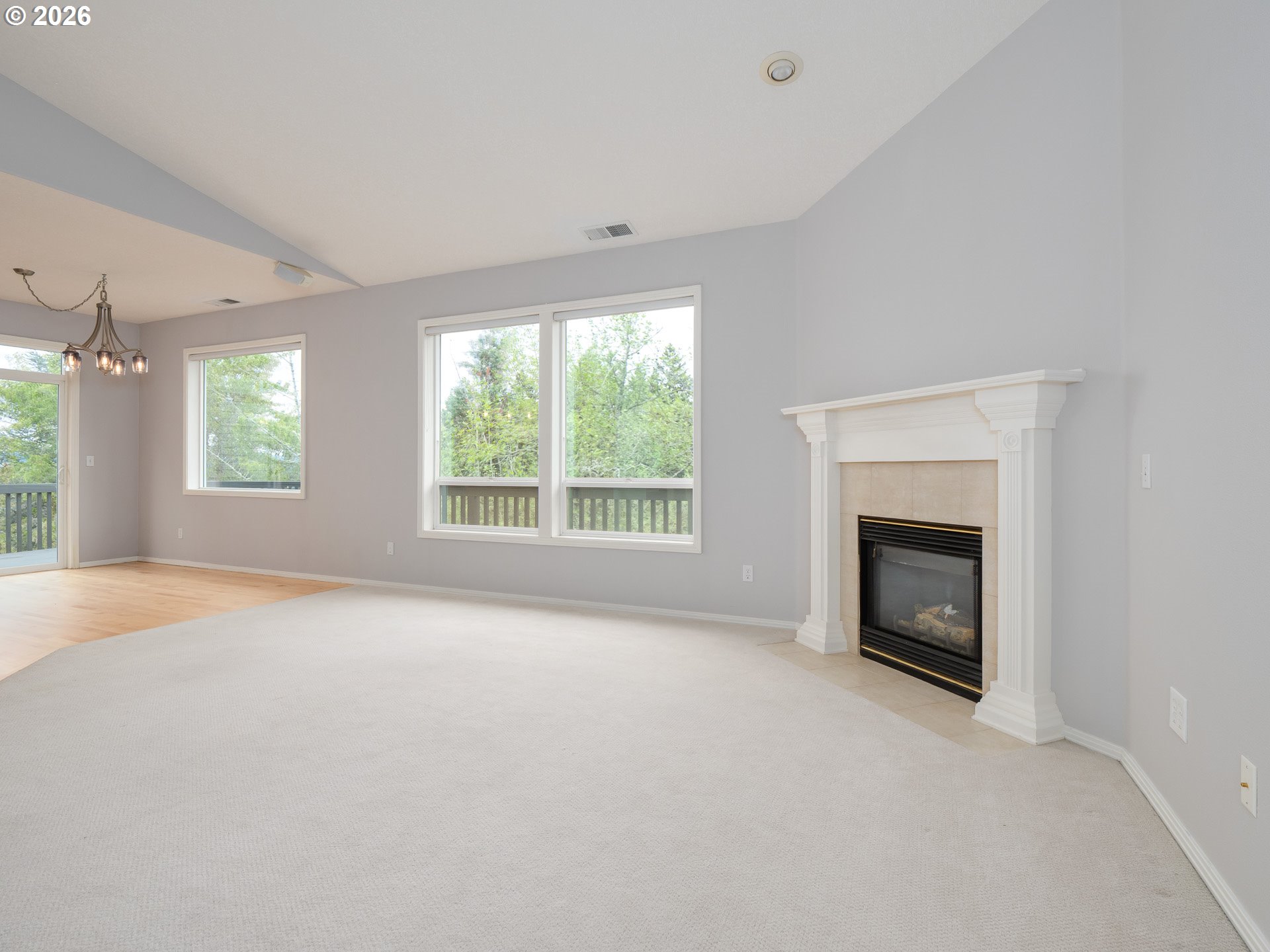 13728 Southwest 130th Place Tigard, OR 97223 - Photo 9 of 48