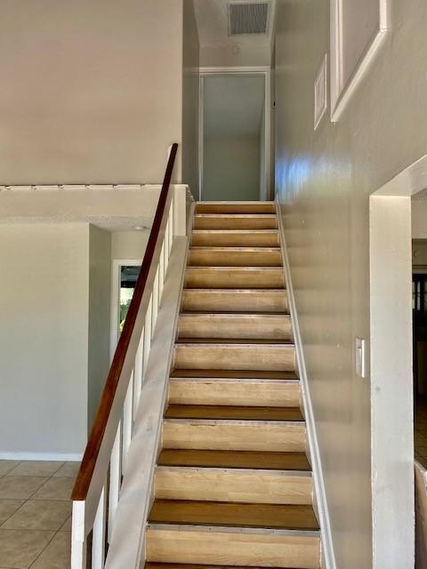 101 Northeast 28th Street Boca Raton, FL 33431 - Photo 25 of 35 Stairs