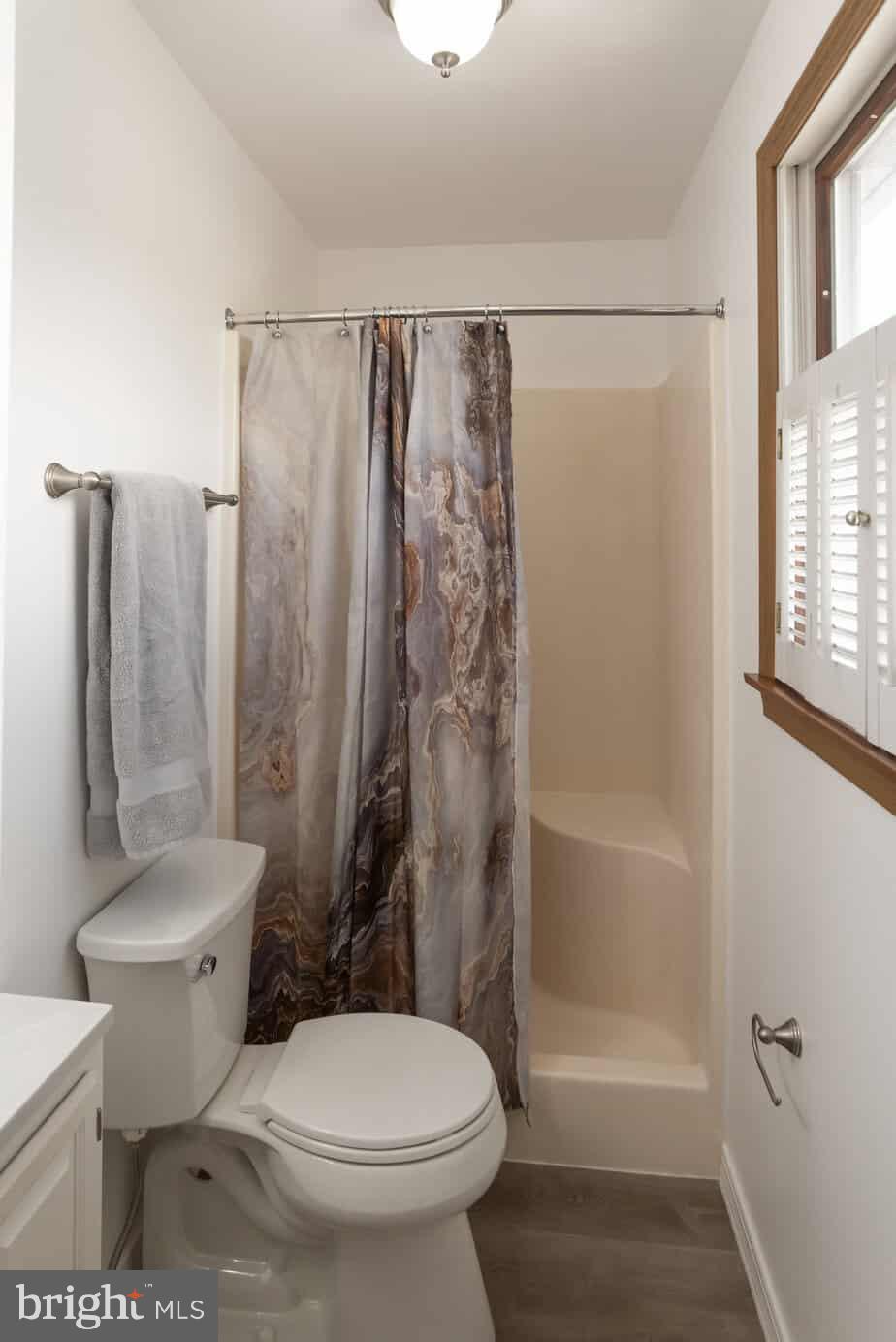 908 Horizon Road Mount Airy, MD 21771 - Photo 9 of 20 Primary Bathroom