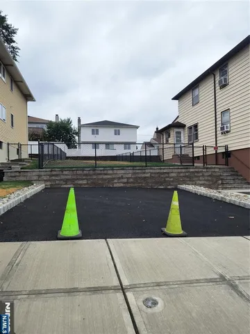 $112,410 | 148 12th Street, Wood-Ridge, NJ 07075