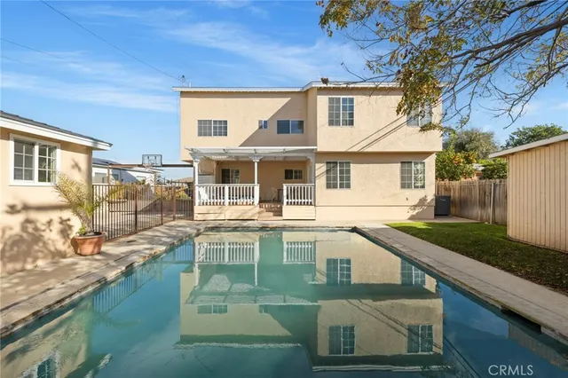 $1,099,000 | 5011 Gundry Avenue, Long Beach, CA 90807