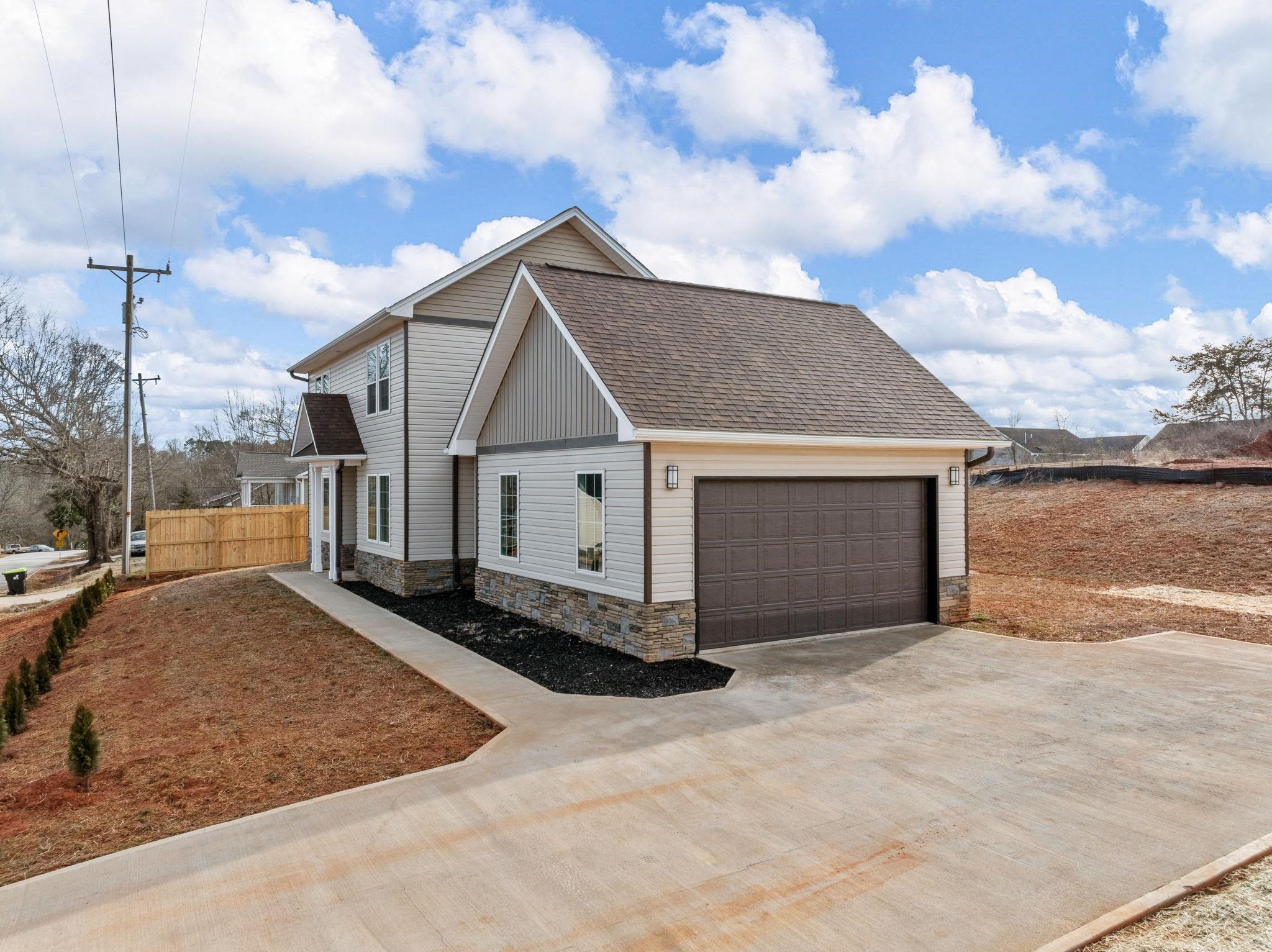 224 West Clark Road Inman, SC 29349 - Photo 2 of 40
