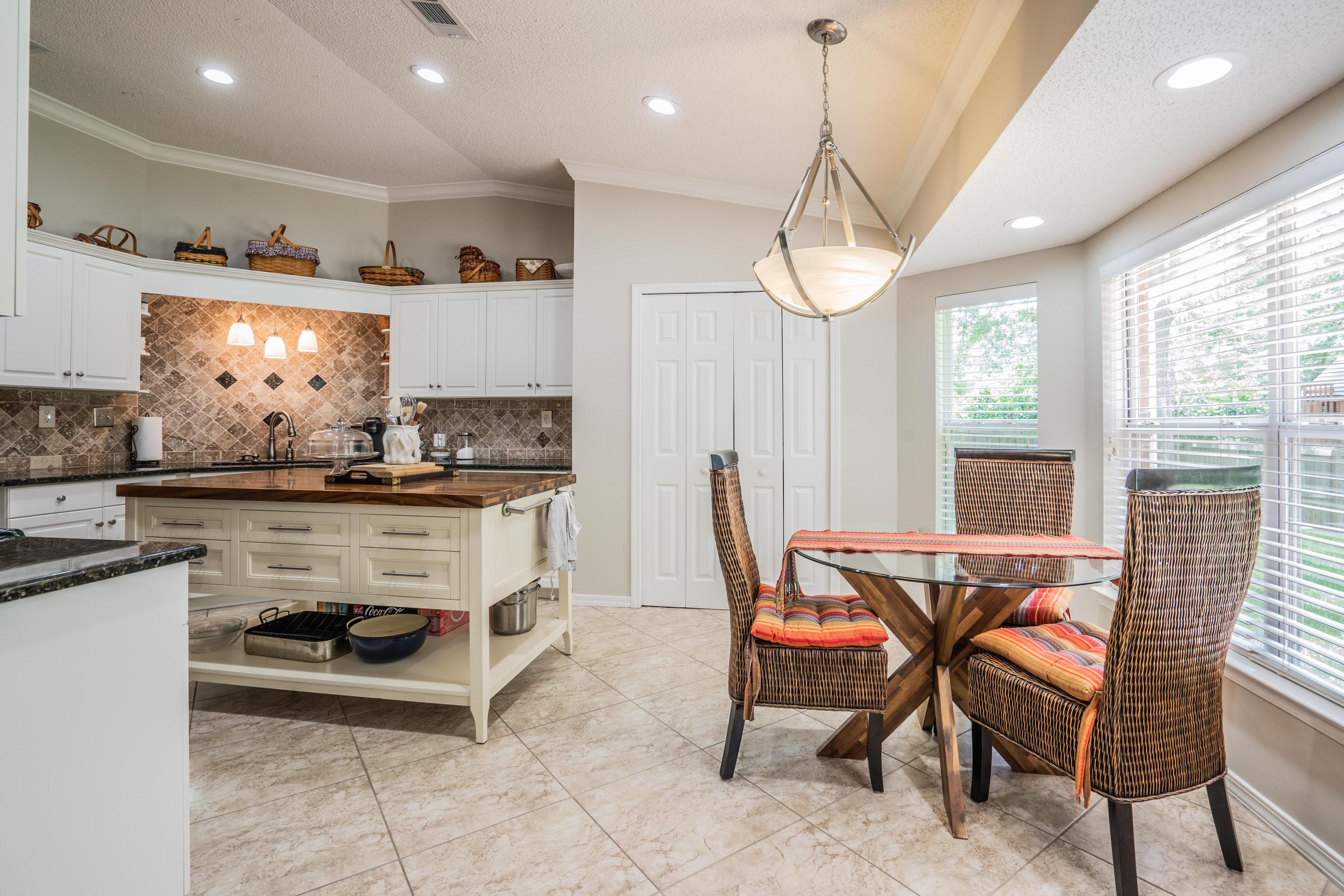 4258 Shadow Lane Niceville, FL 32578 - Photo 12 of 36