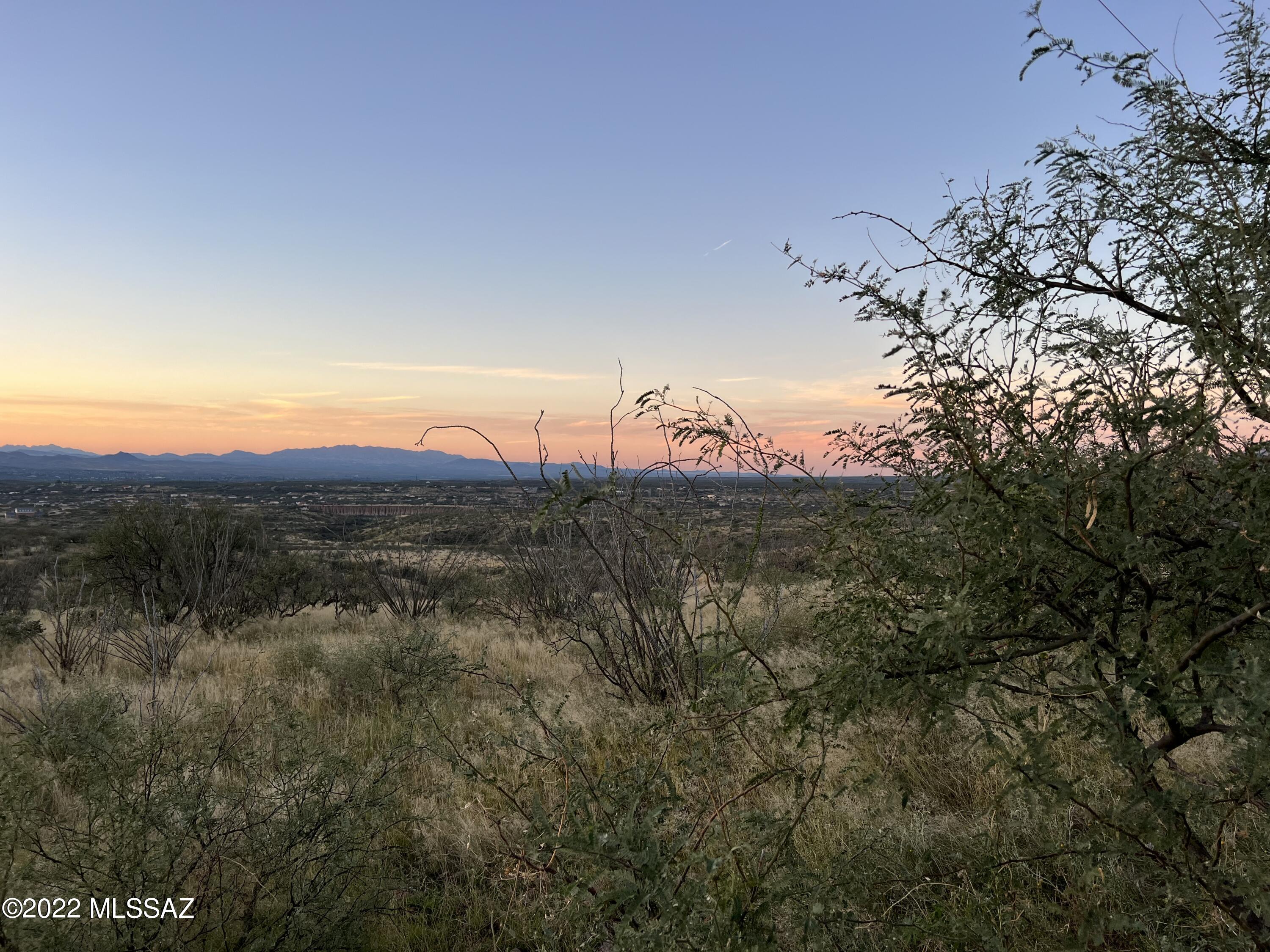 322 Cuna Court, Unit 22 Rio Rico, AZ 85648 - Photo 4 of 7